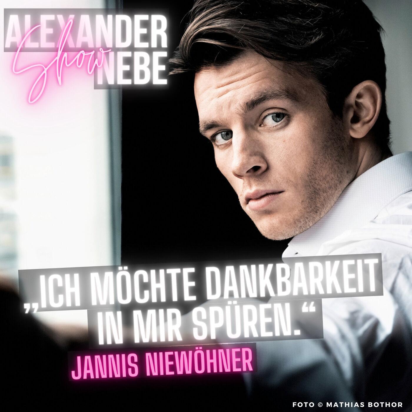 2. Jannis Niewöhner: „Ich möchte Dankbarkeit in mir spüren.“