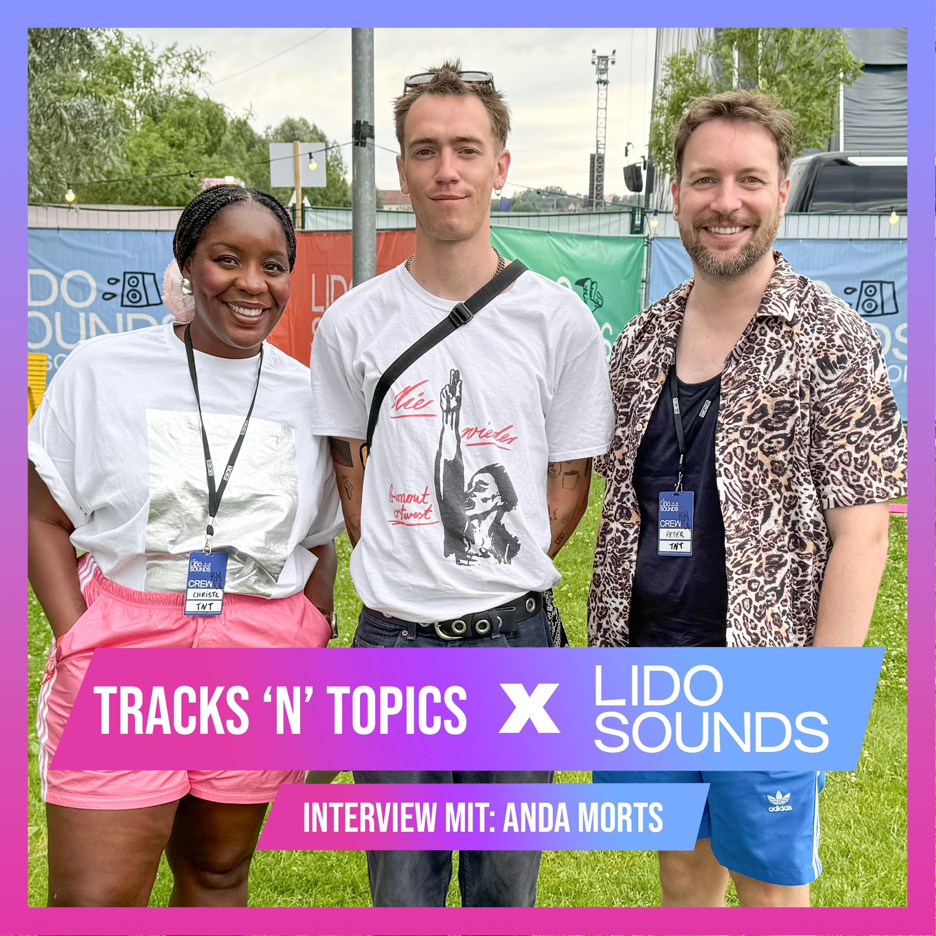 Tracks\'n\'Topics