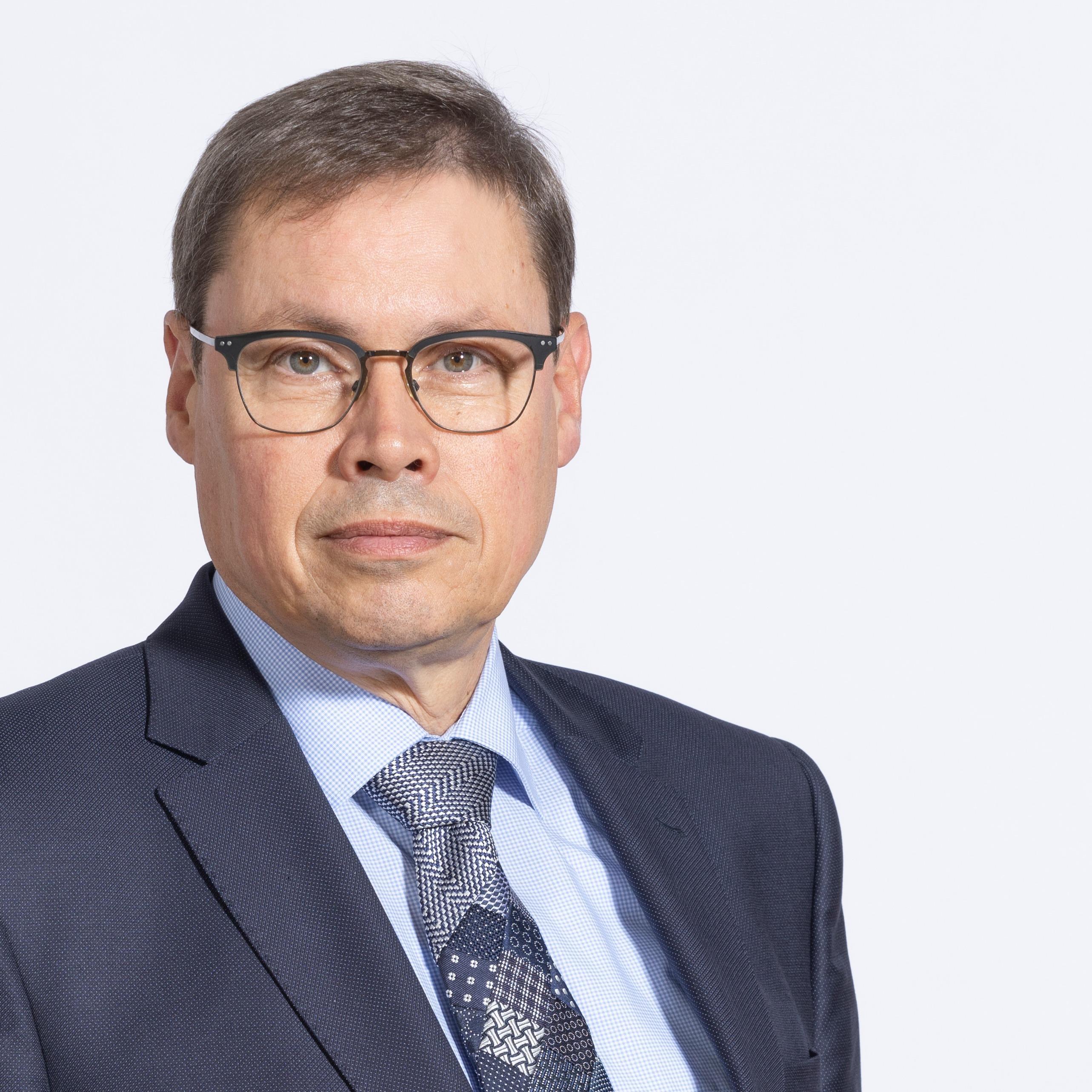 SIHK-Präsident Ralf Stoffels im Gespräch mit Ralf Schaepe ( Radio Hagen )